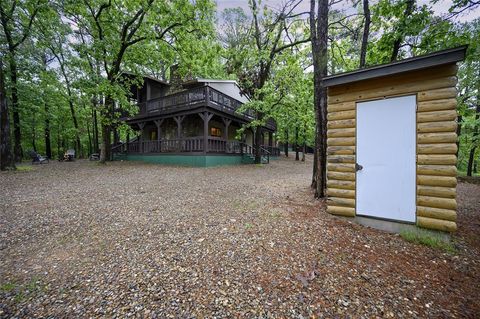 A home in Broken Bow