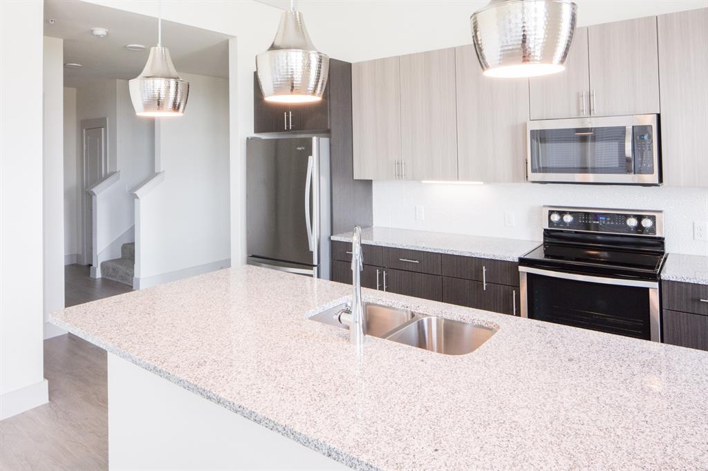 MISTLETOE HEIGHTS ADDN-FTW - Residential Lease