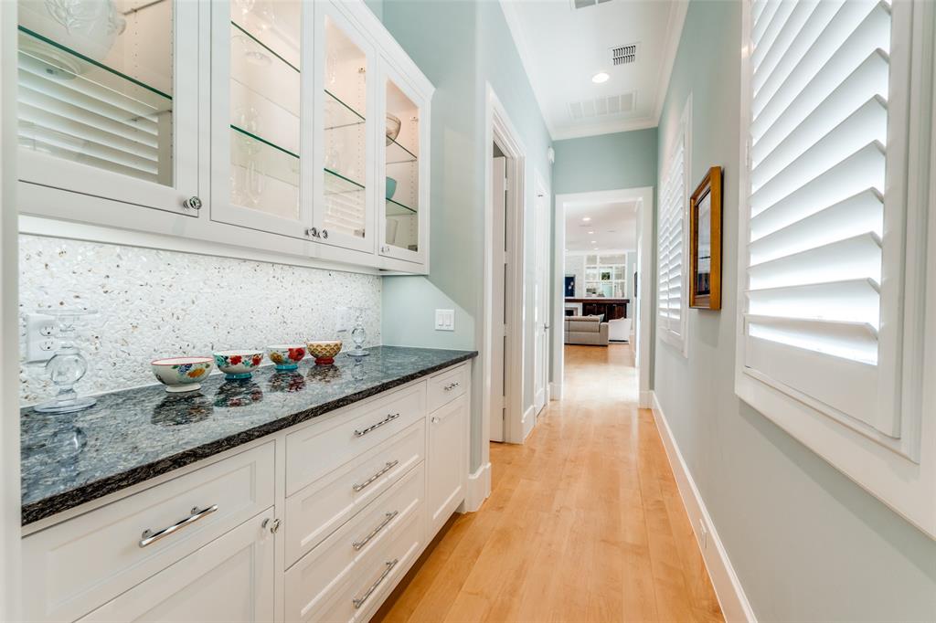 Lake Forest Ph G - Residential