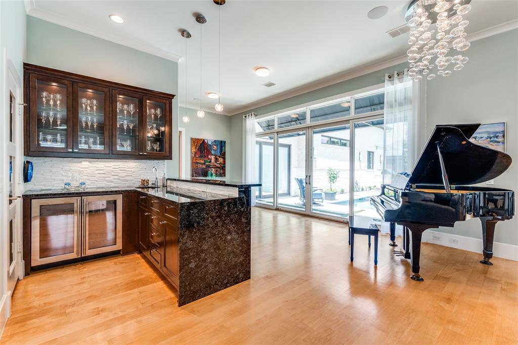 Lake Forest Ph G - Residential