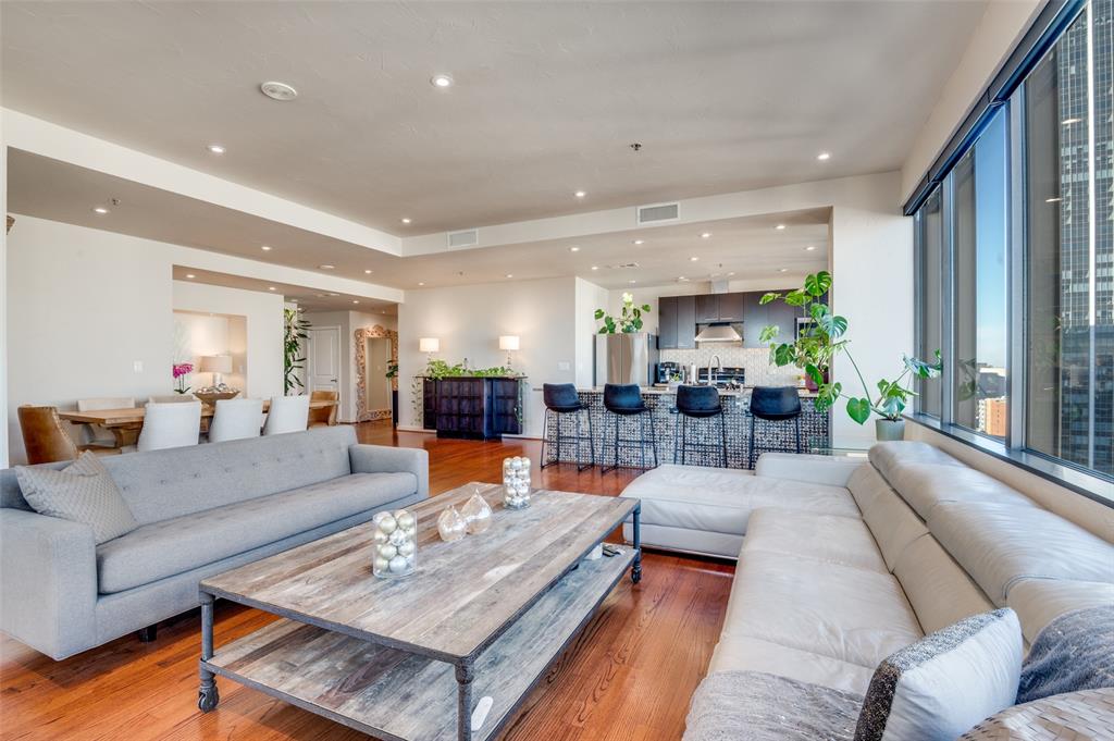 1200 Main Street 2412