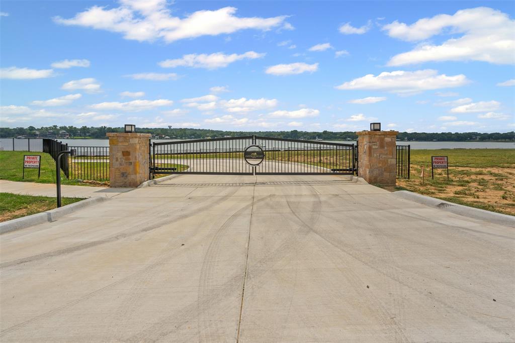 Roeser Addition - Land