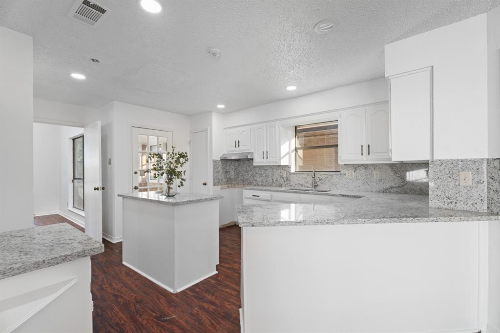 445 Brookfield Drive