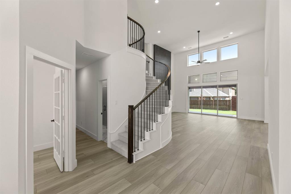 1818 Whisperwood Way