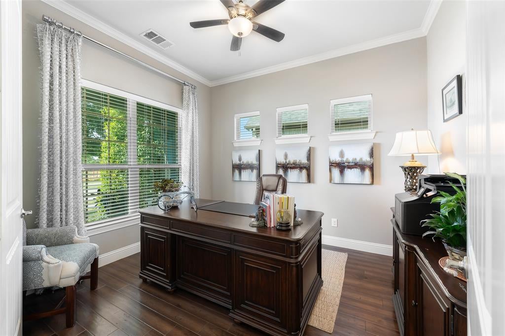 121 Lantana Lane