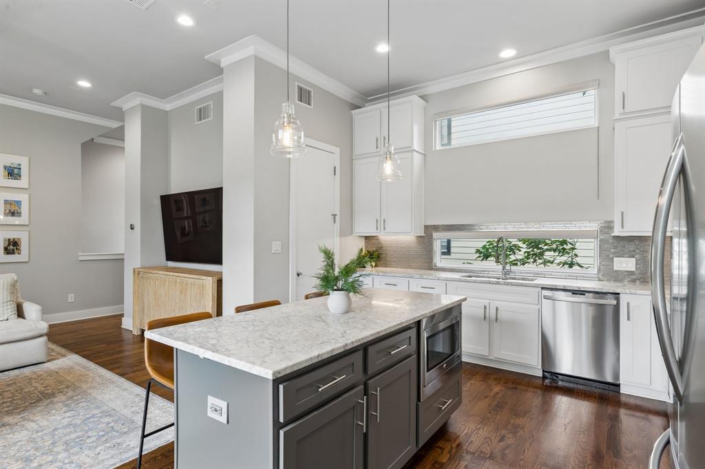 Ashby Condo - Residential