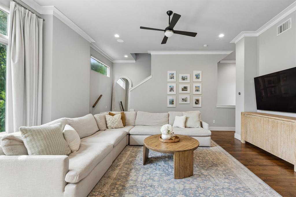 Ashby Condo - Residential