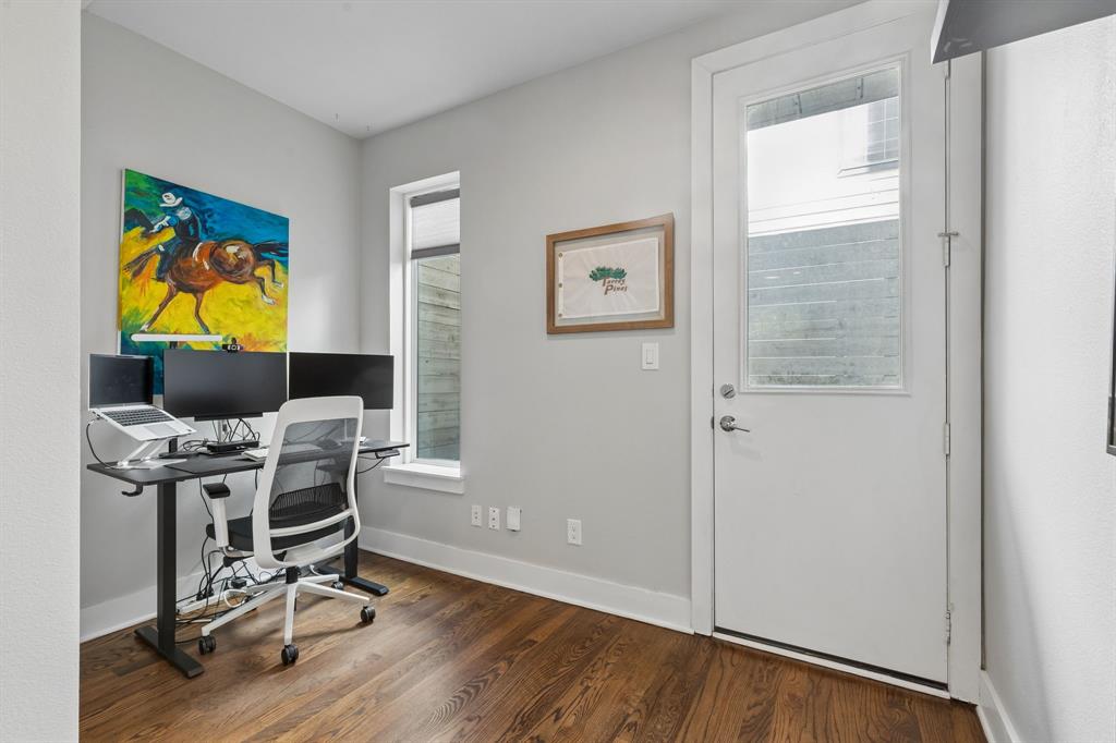 Ashby Condo - Residential