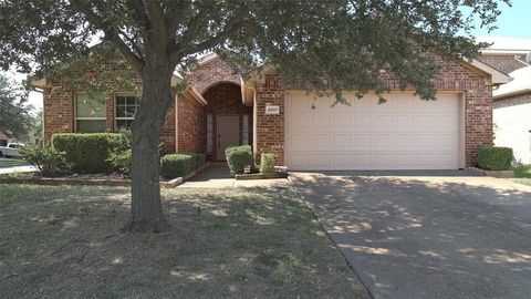 2001 Eagle Lake Drive Forney TX 75126