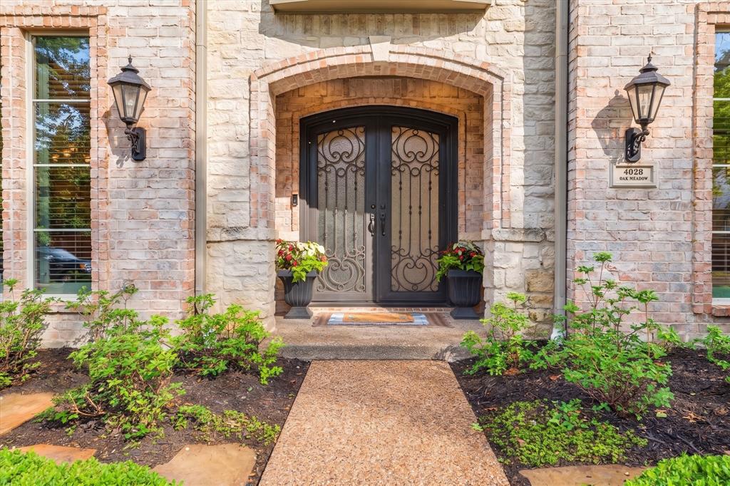 4028 Oakmeadow Drive