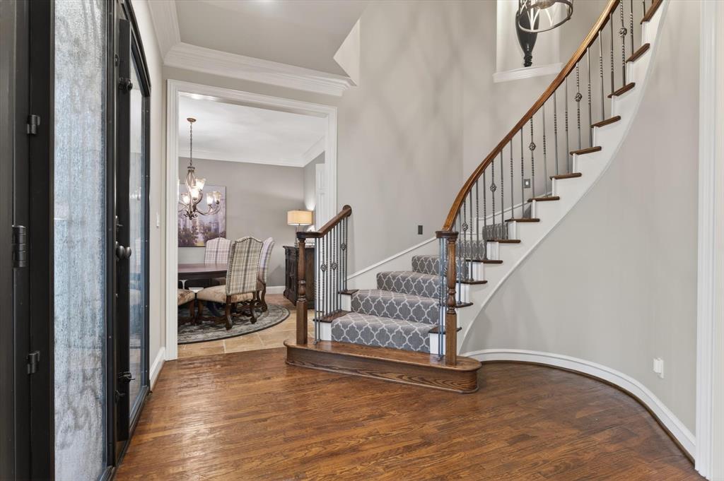 4028 Oakmeadow Drive