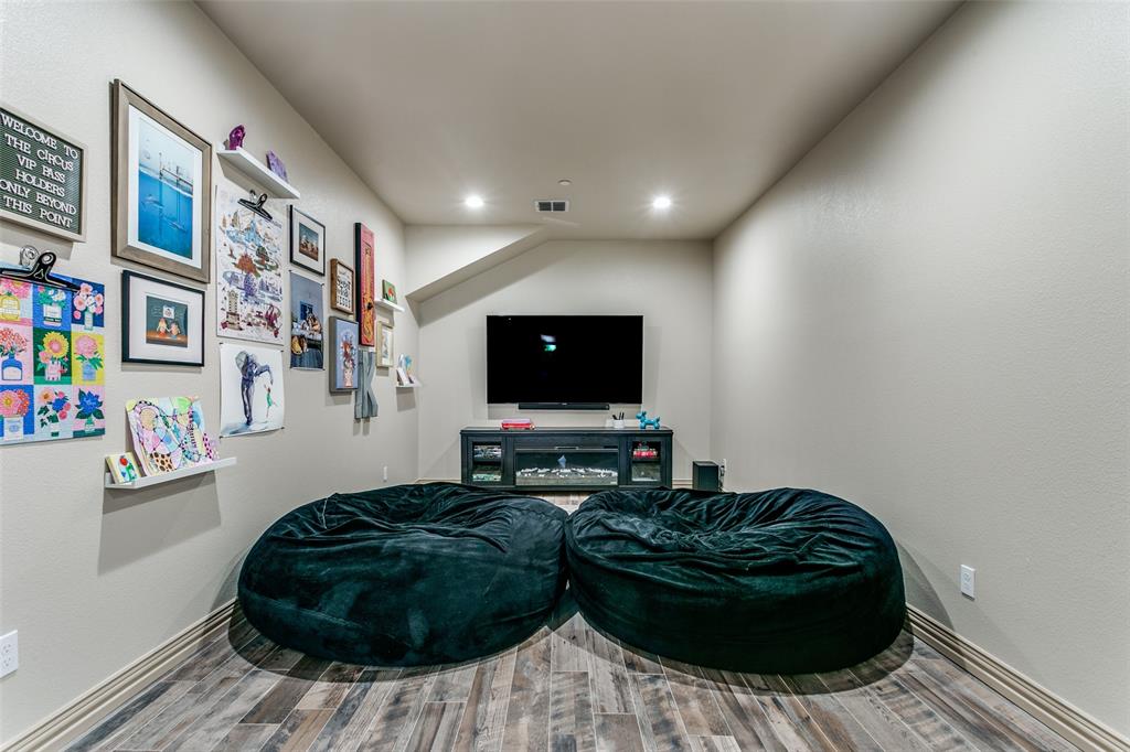 Loch Meadow Estates Add - Residential