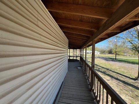 A home in Pecan Gap