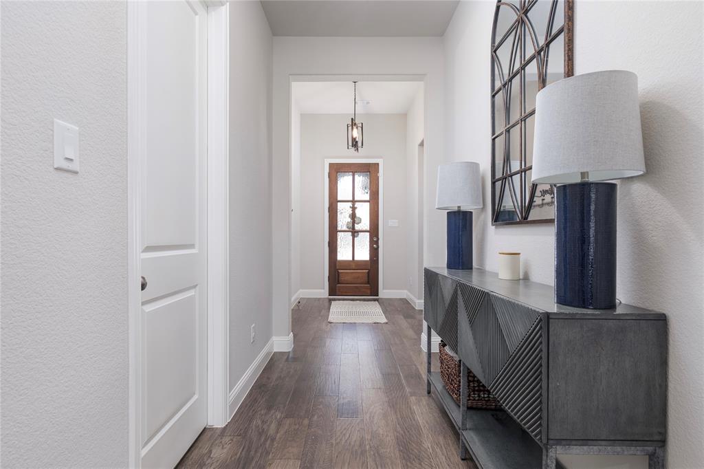 1517 Bird Cherry Lane