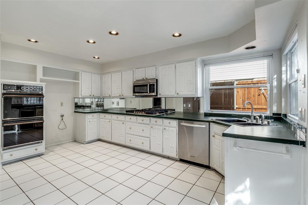 Bryan Place 02 - Residential