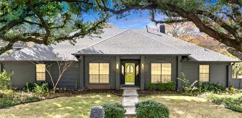 3900 N Shadycreek Drive Arlington TX 76013