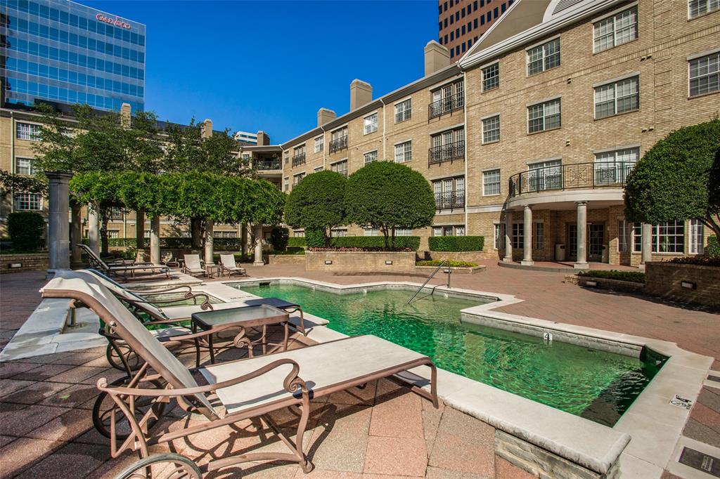 Wyndmere Condos - Residential