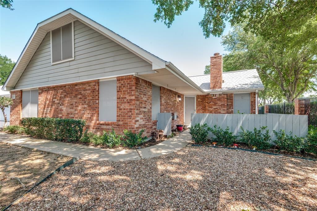 1004 Bridges Drive