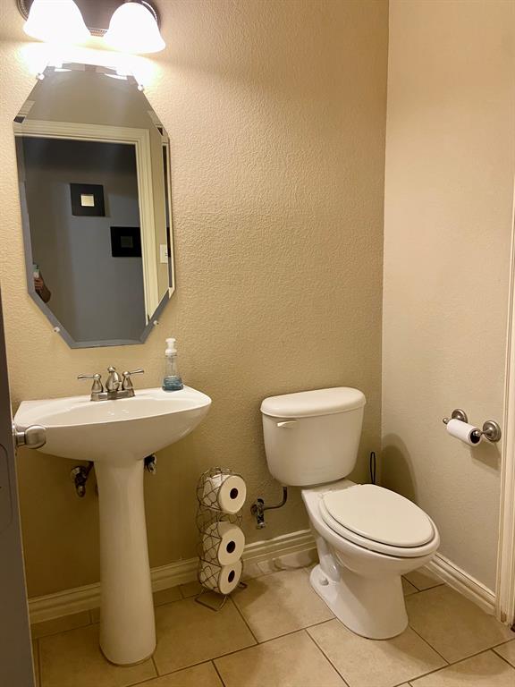 Ridge Road Estates Ph 2-A - Residential Lease