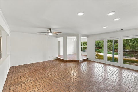 Tiny photo for 2811 Reedcroft Drive, Farmers Branch, TX 75234 (MLS # 21396521)