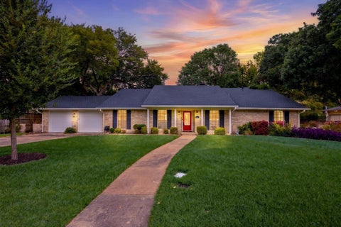 Tiny photo for 2811 Reedcroft Drive, Farmers Branch, TX 75234 (MLS # 21396521)