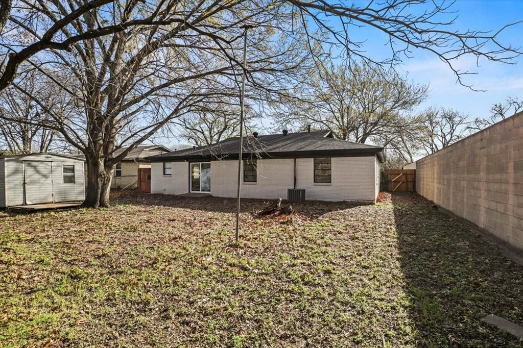 Oakridge Haltom City - Residential