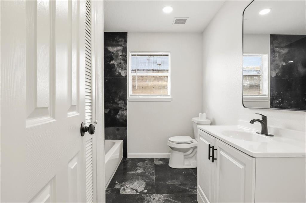 Oakridge Haltom City - Residential