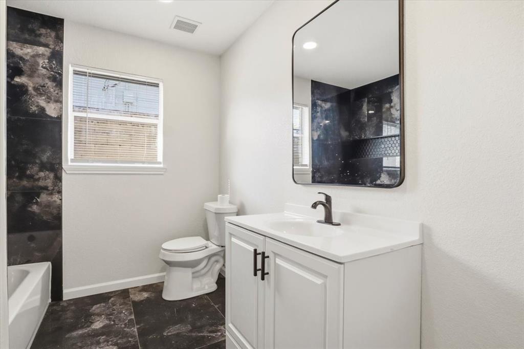 Oakridge Haltom City - Residential