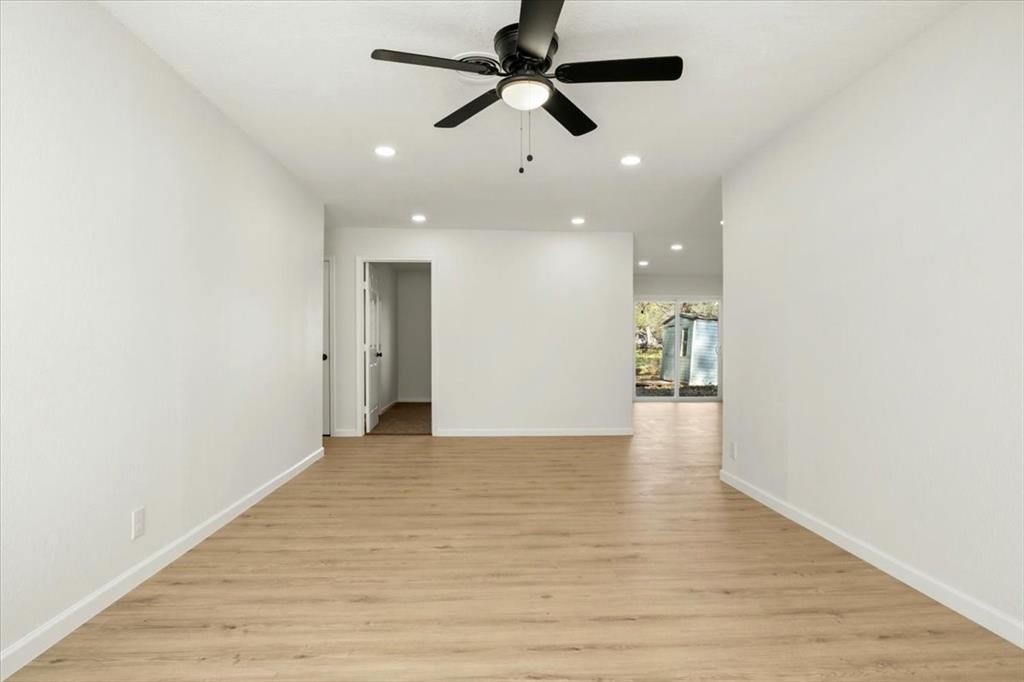 Oakridge Haltom City - Residential