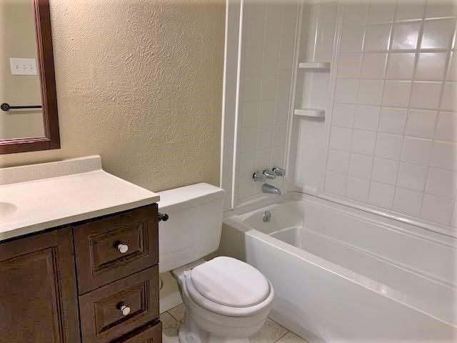 Colony 15 - Residential Lease