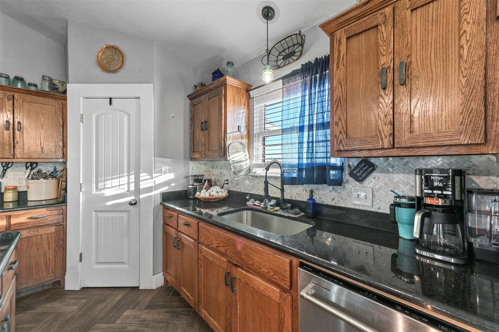 Donald Meadows - Residential