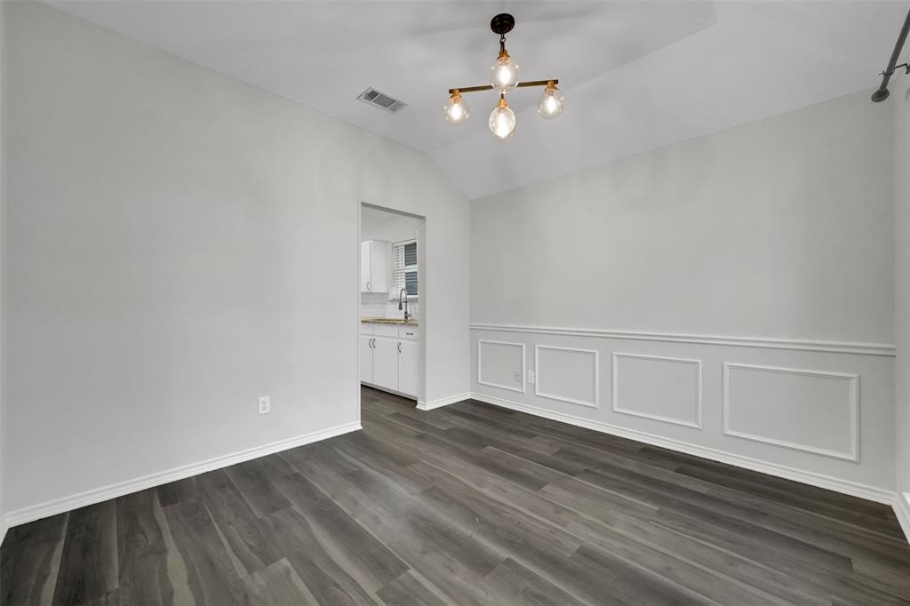 1021 Mark Twain Drive