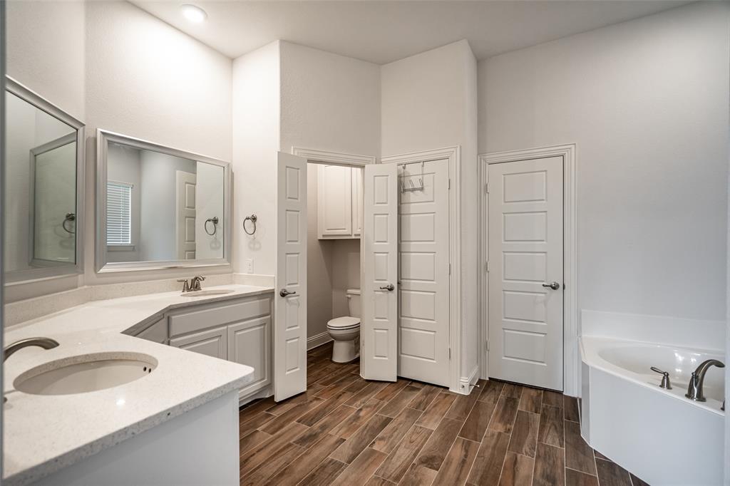 Creeks of Legacy - Residential