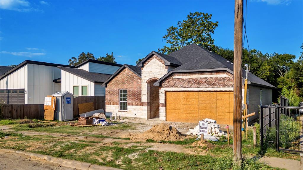 Oak Cliff Gardens - Residential