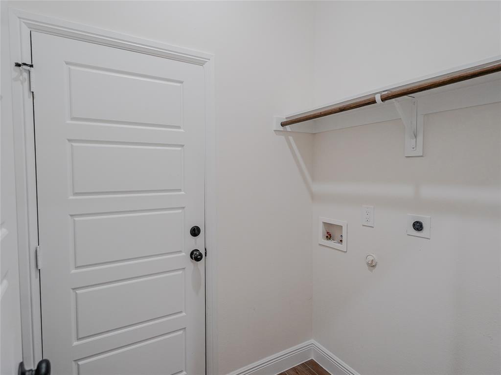 R Hunnicutts - Residential