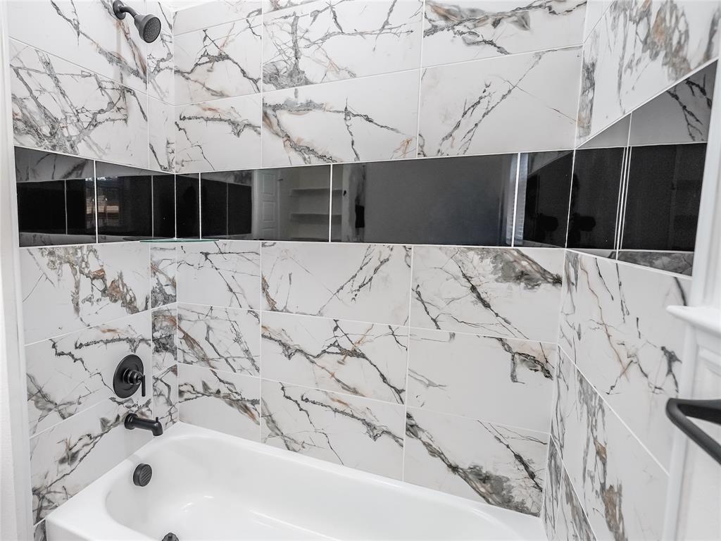 R Hunnicutts - Residential