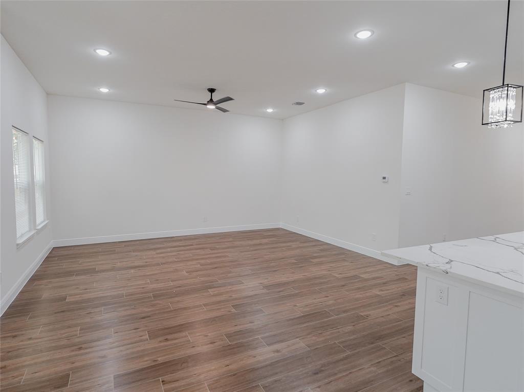 R Hunnicutts - Residential