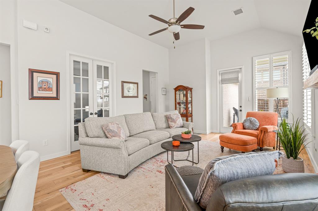 Light Farms The Brenham Neighborhood - Residential