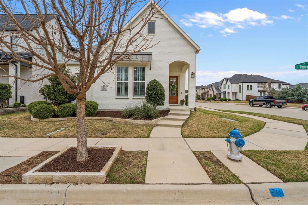 3524 E Cheney Avenue