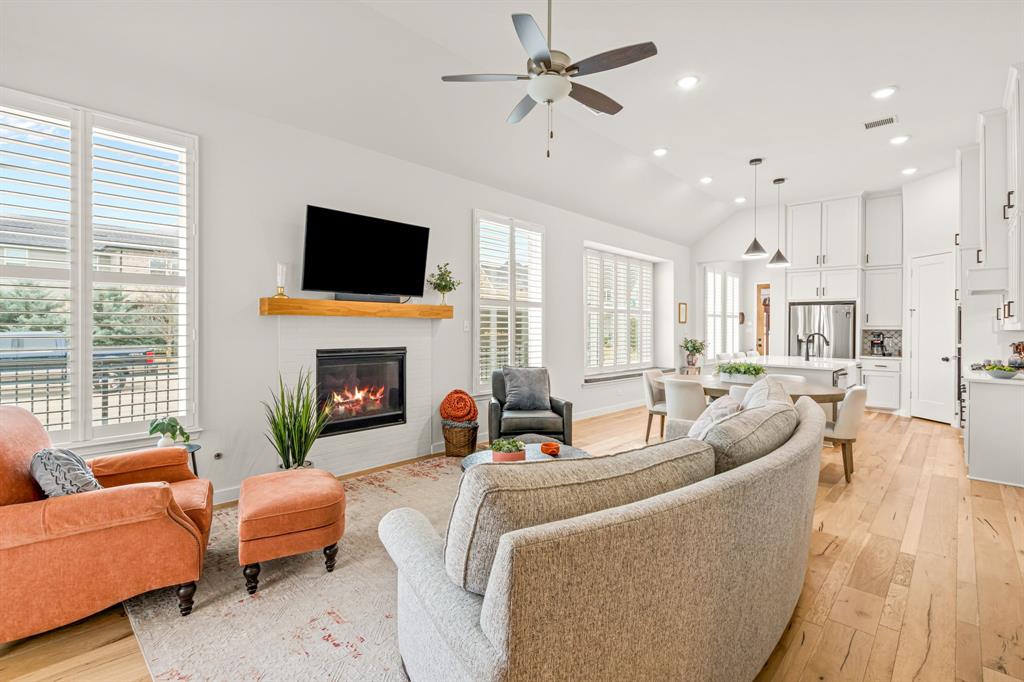 Light Farms The Brenham Neighborhood - Residential