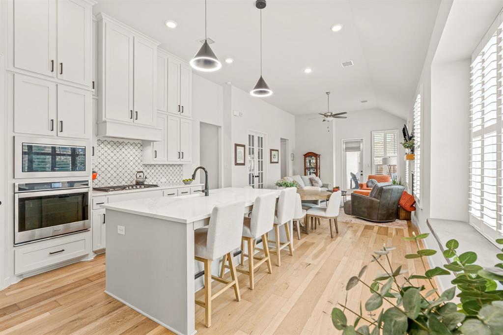 Light Farms The Brenham Neighborhood - Residential