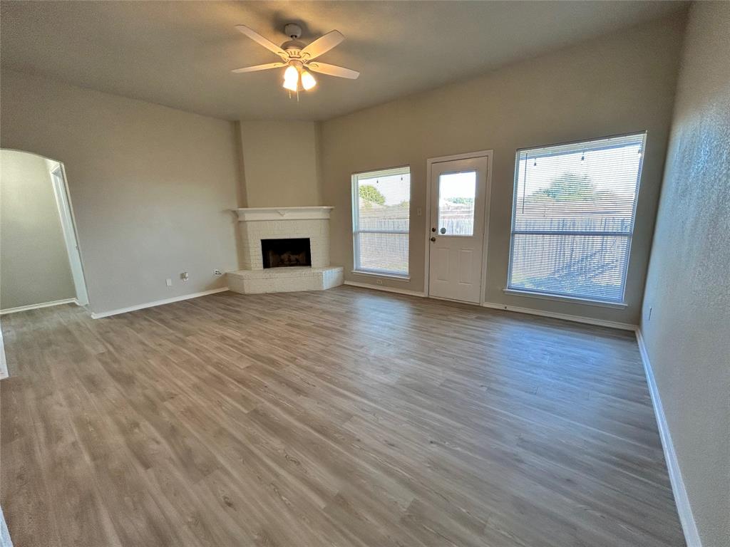 Alsbury Estates East Ph 02 - Residential Lease