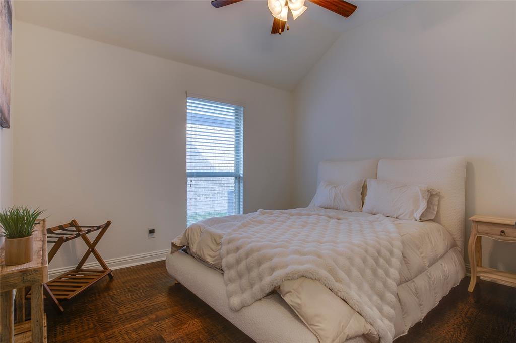 Valencia On The Lake Ph 1 - Residential