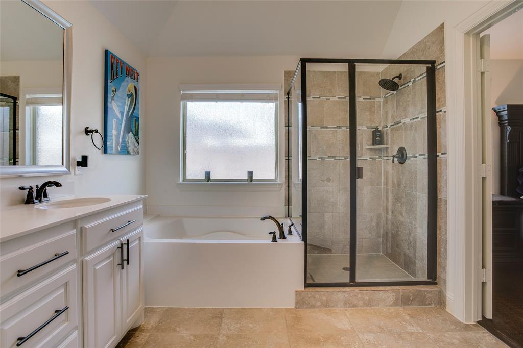 Valencia On The Lake Ph 1 - Residential