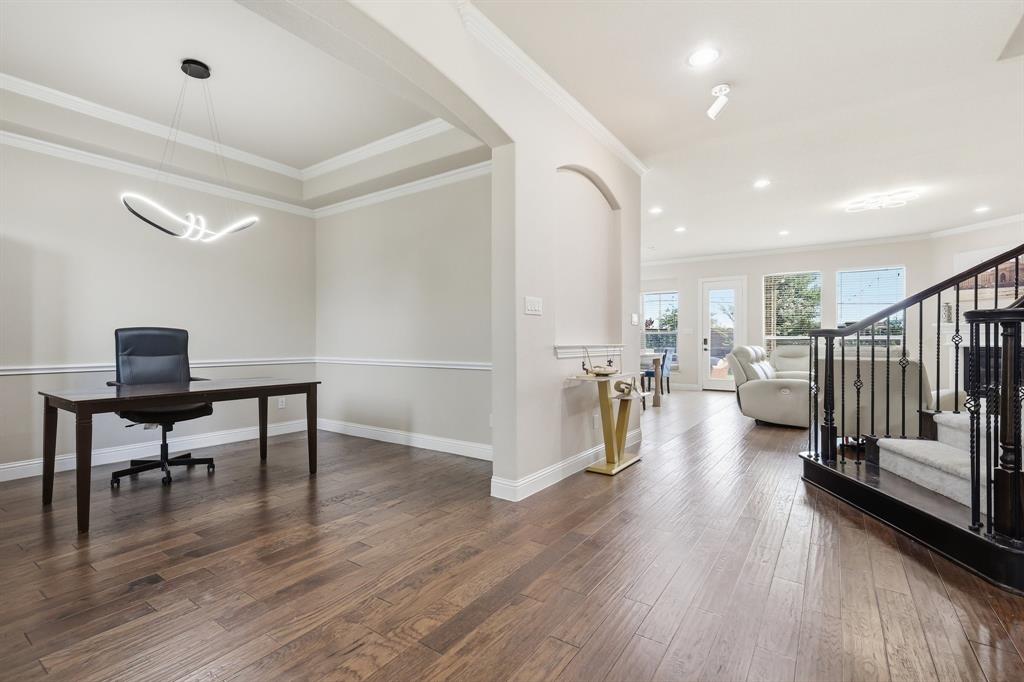 751 Devonshire Court