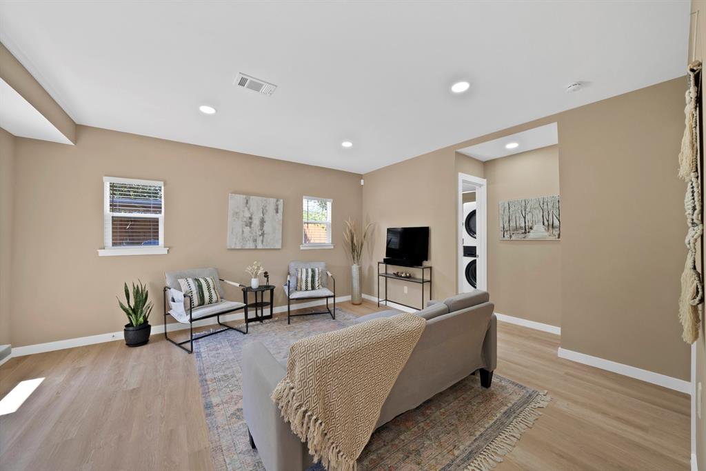 Hamilton Park 05 - Residential