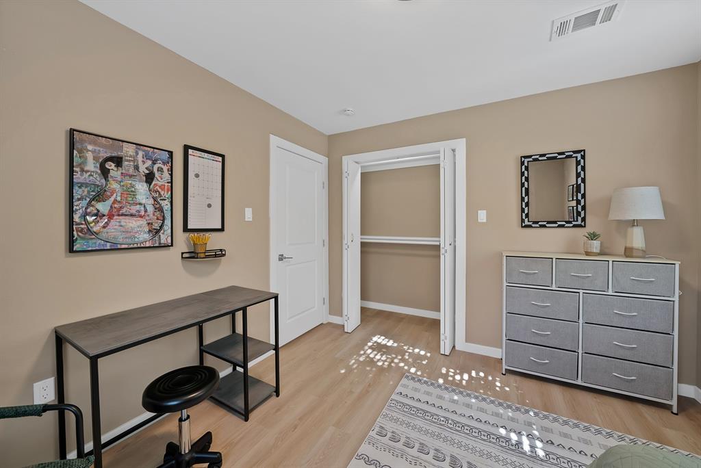 Hamilton Park 05 - Residential