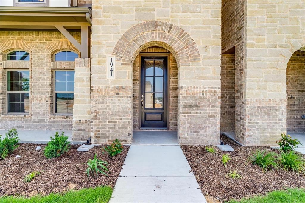 1531 HOmeplace Circle