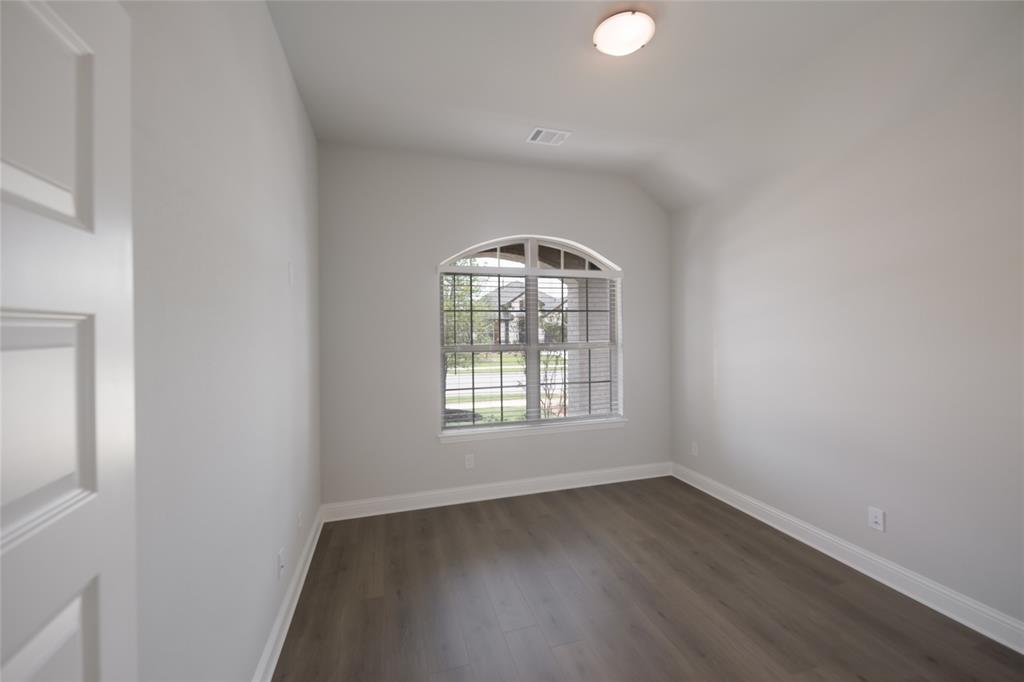 Las Lomas - Residential