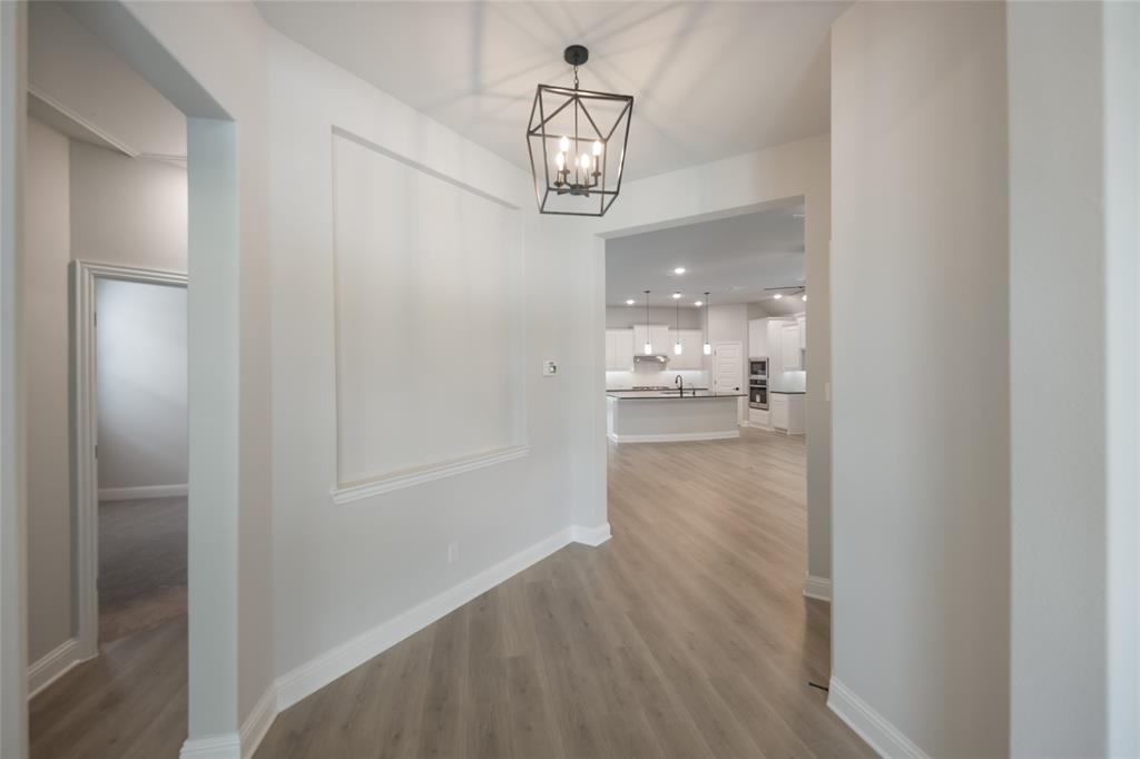 Las Lomas - Residential